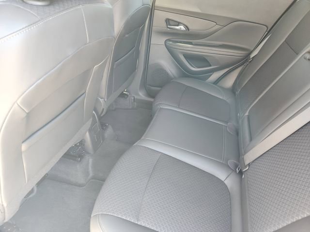 Used 2022 Buick Encore Preferred w/ Safety Package image 29