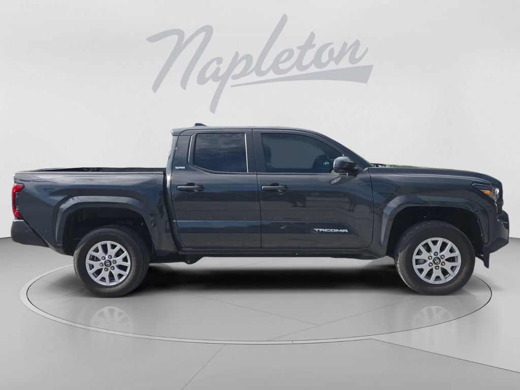Used 2024 Toyota Tacoma SR5 w/ SR5 Upgrade Package RWD image 7