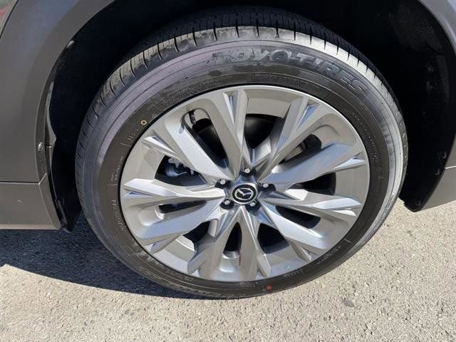 New 2026 MAZDA CX-90 3.3 Turbo w/ Preferred Package image 14