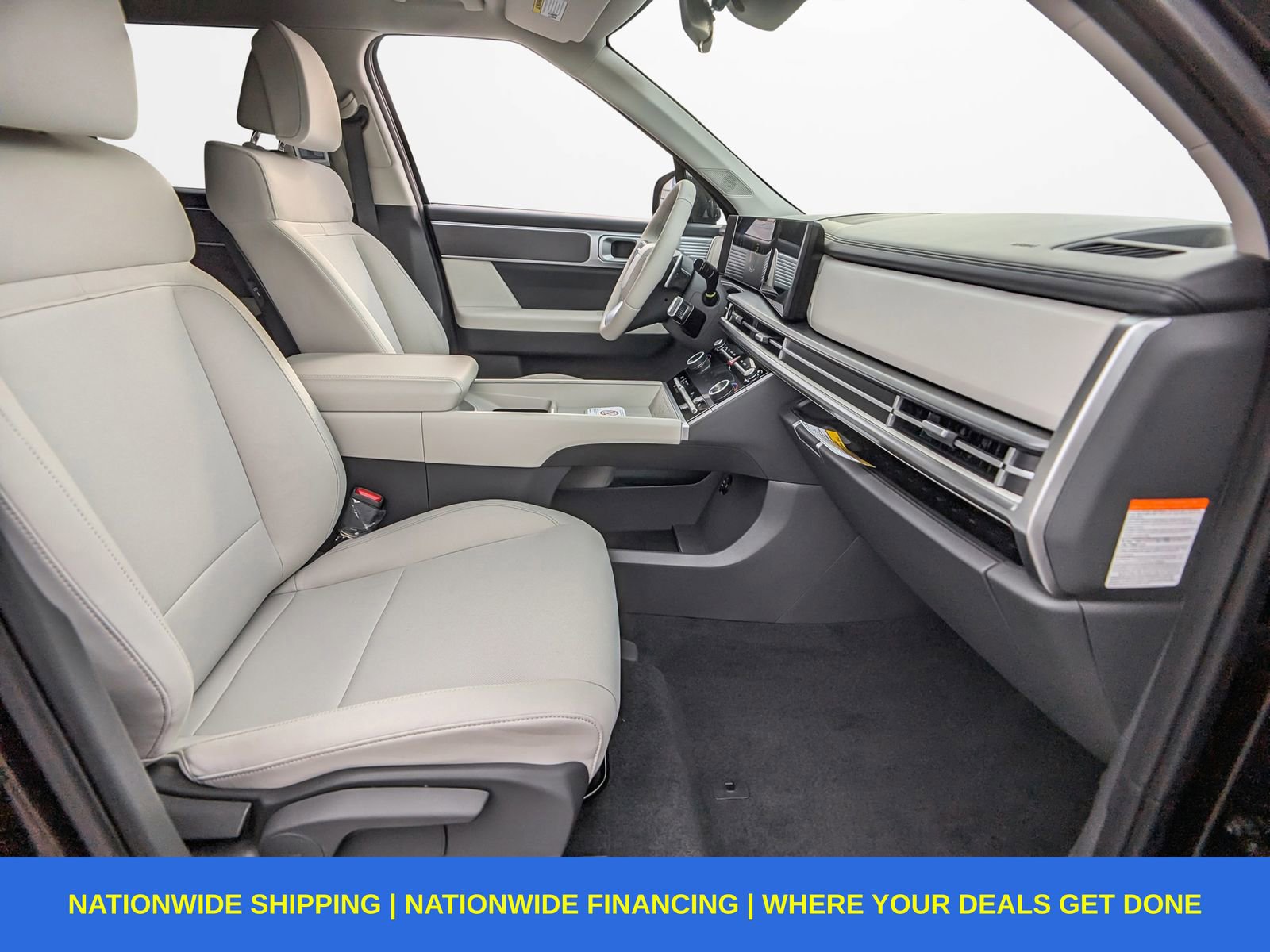 New 2026 Hyundai Santa Fe SE image 30