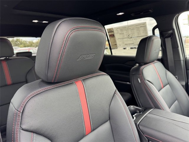 New 2026 Chevrolet Traverse RS w/ LPO, Floor Liner Package image 8