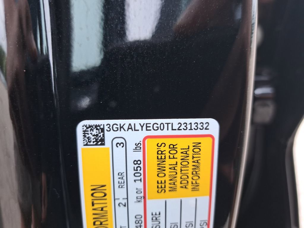 New 2026 GMC Terrain AT4 w/ LPO, Floor Liner Package AWD/4WD image 40