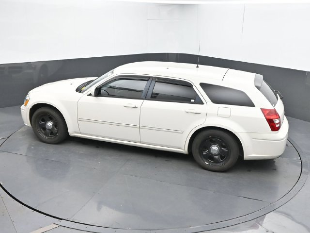 Used 2007 Dodge Magnum RWD image 29