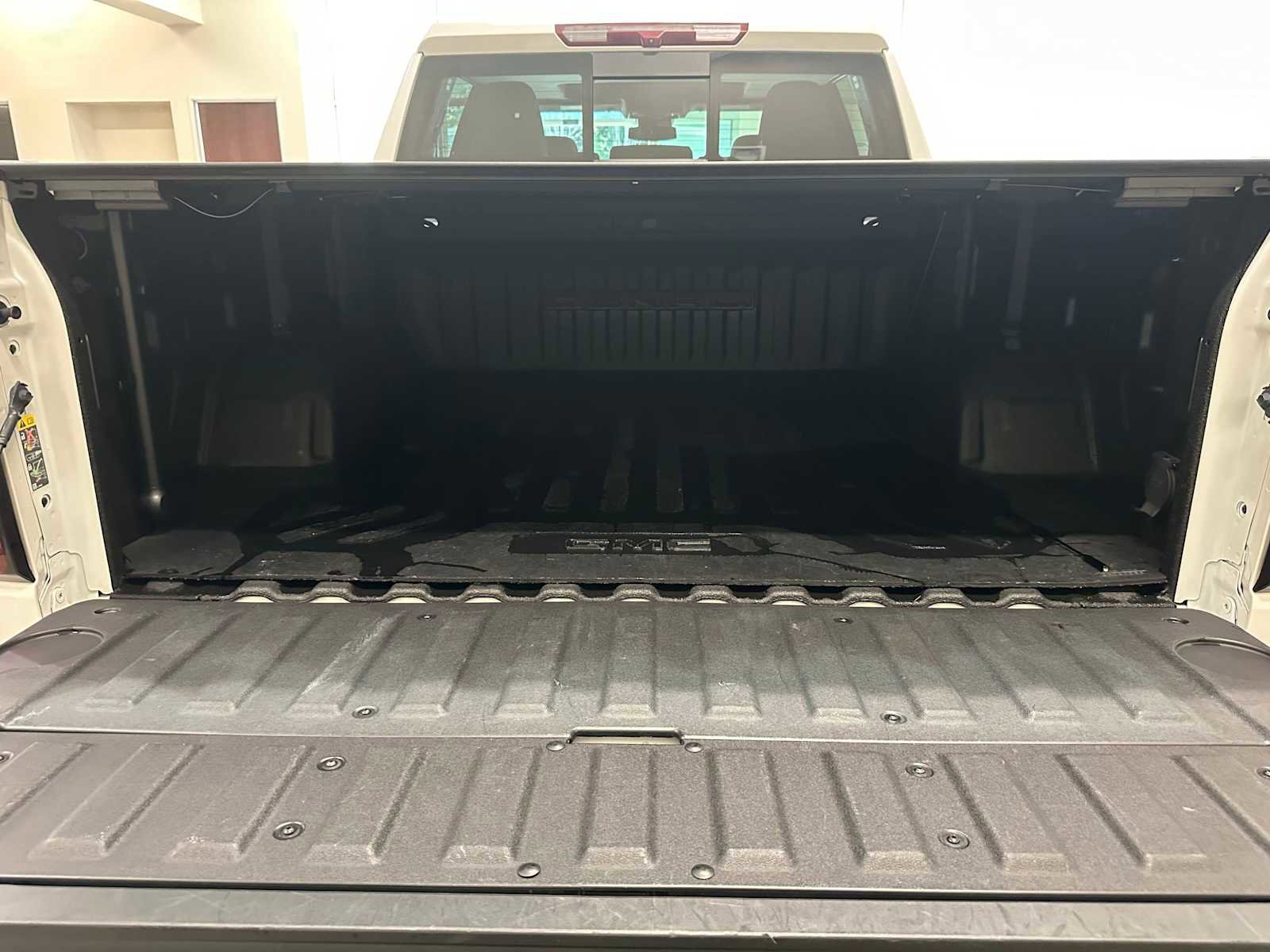 Used 2022 GMC Sierra 1500 Denali AWD/4WD image 30