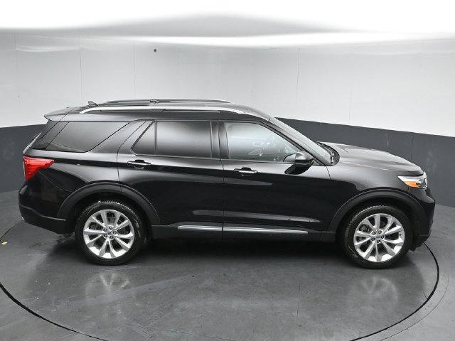 Used 2023 Ford Explorer Platinum w/ Technology Package AWD/4WD image 51