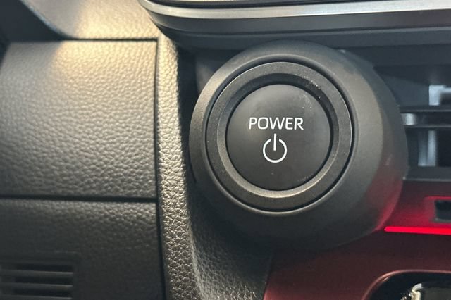 Used 2025 Toyota Prius Plug-In Hybrid FWD image 25
