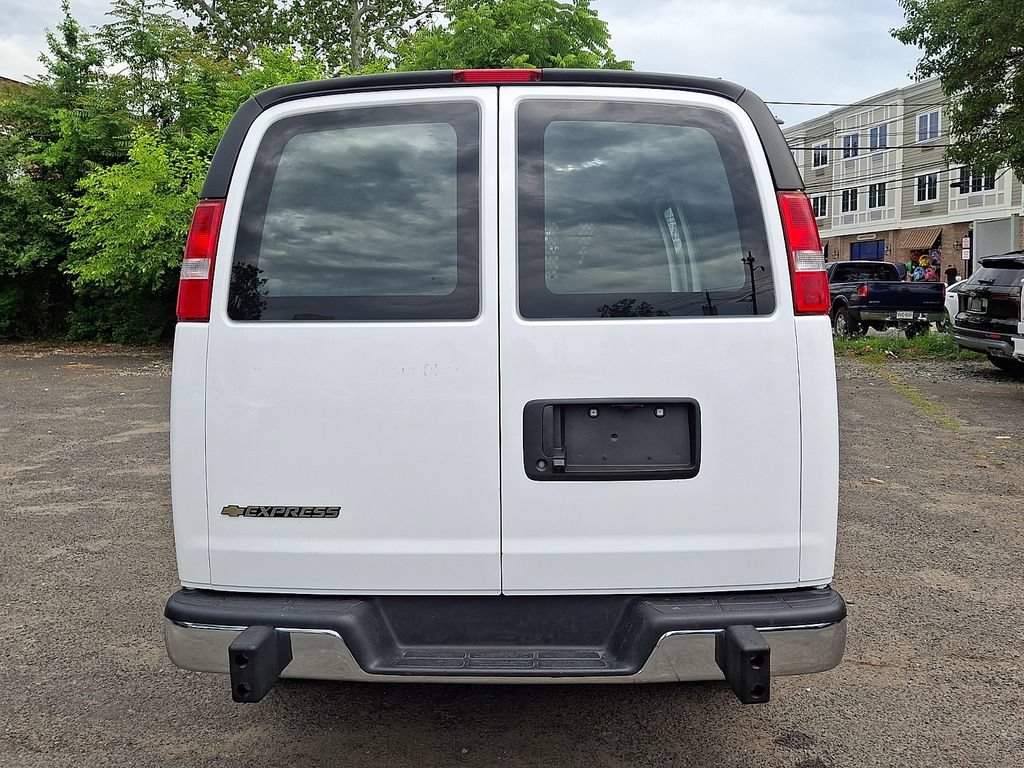 Certified 2025 Chevrolet Express 2500 w/ Driver Convenience Package RWD image 7