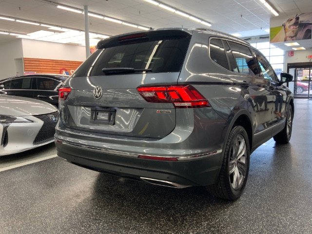Used 2019 Volkswagen Tiguan SEL Premium image 5