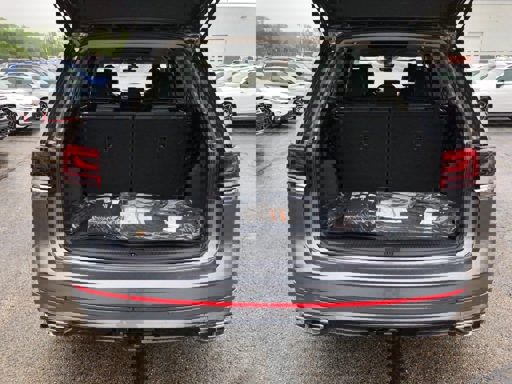 New 2025 Volkswagen Atlas SEL Premium R-Line image 35