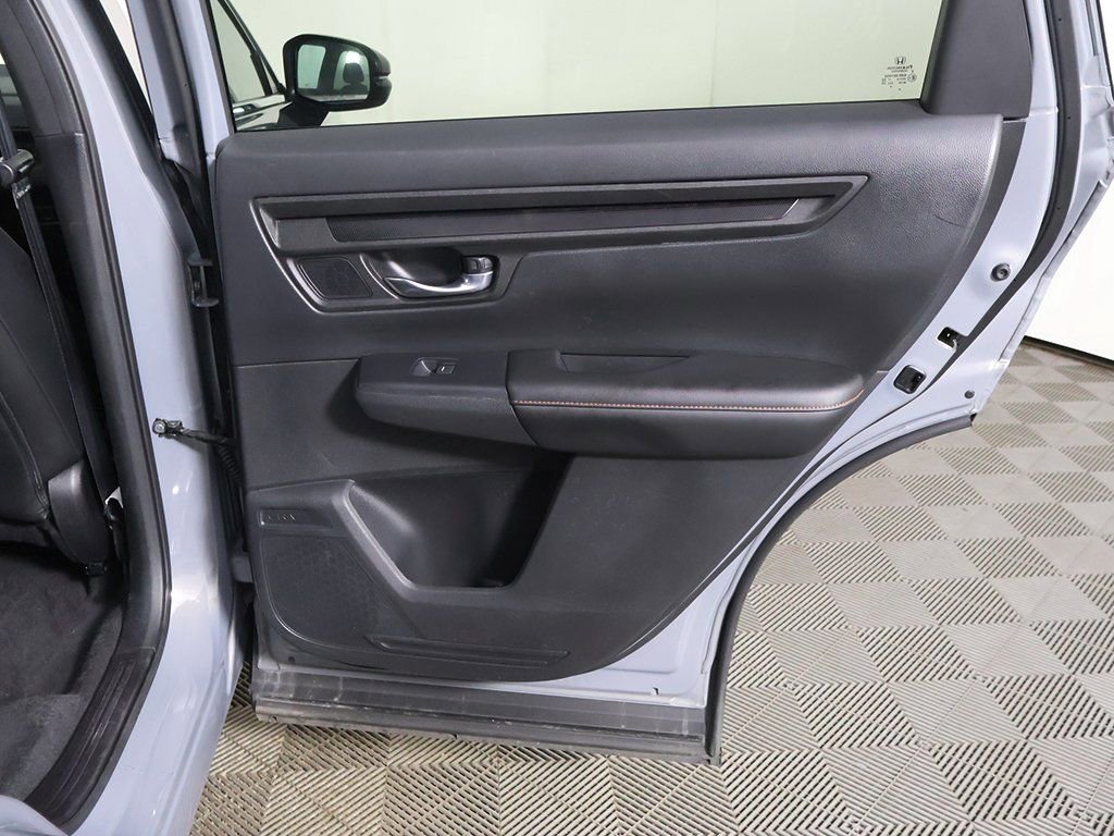 Used 2025 Honda CR-V Sport-L image 27