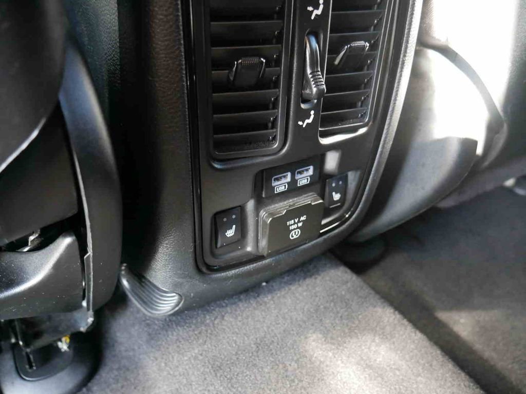 Certified 2025 Dodge Durango GT image 16