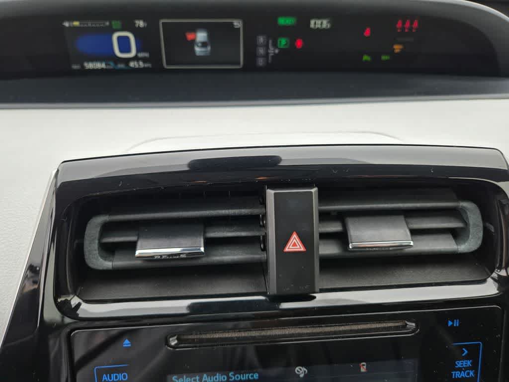 Used 2017 Toyota Prius Two w/ Prius Two Safety Plus Package FWD image 16