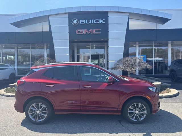 Used 2023 Buick Encore GX Select w/ Sport Touring Package image 30
