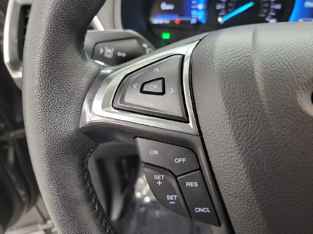Certified 2024 Ford Edge Titanium AWD/4WD image 24
