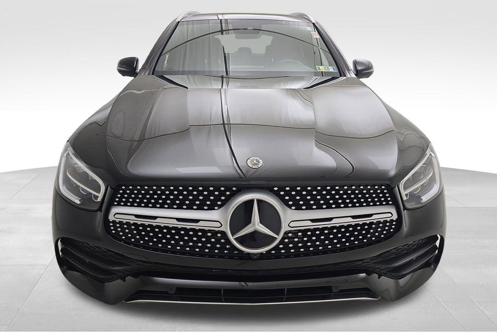 Used 2022 Mercedes-Benz GLC 300 4MATIC image 3