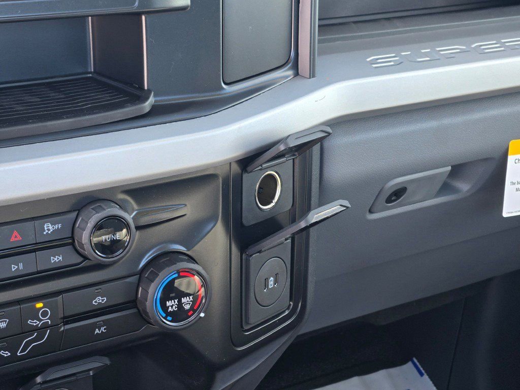 New 2026 Ford F350 XL w/ XL Off-Road Package image 19