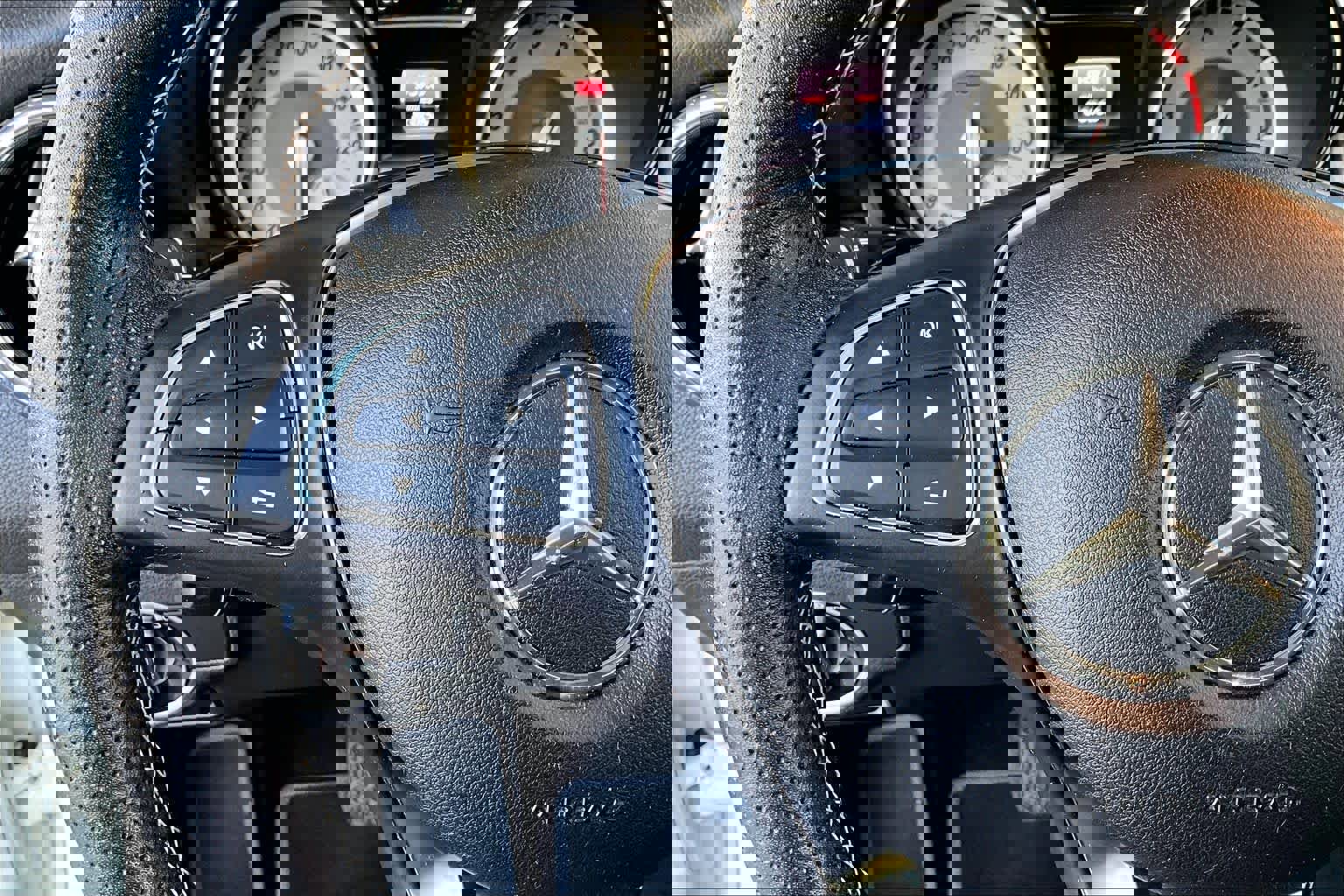 Used 2016 Mercedes-Benz GLA 250 image 24