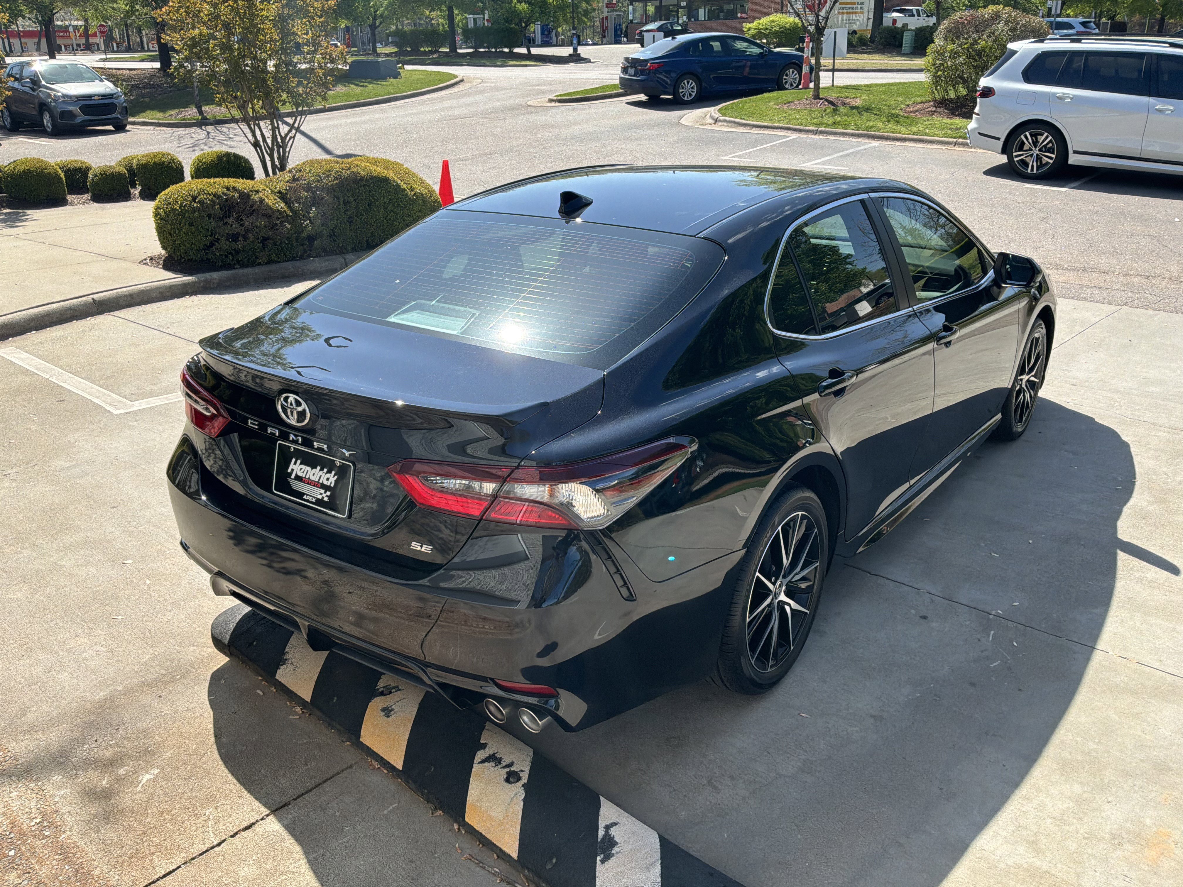 Used 2024 Toyota Camry SE FWD image 15