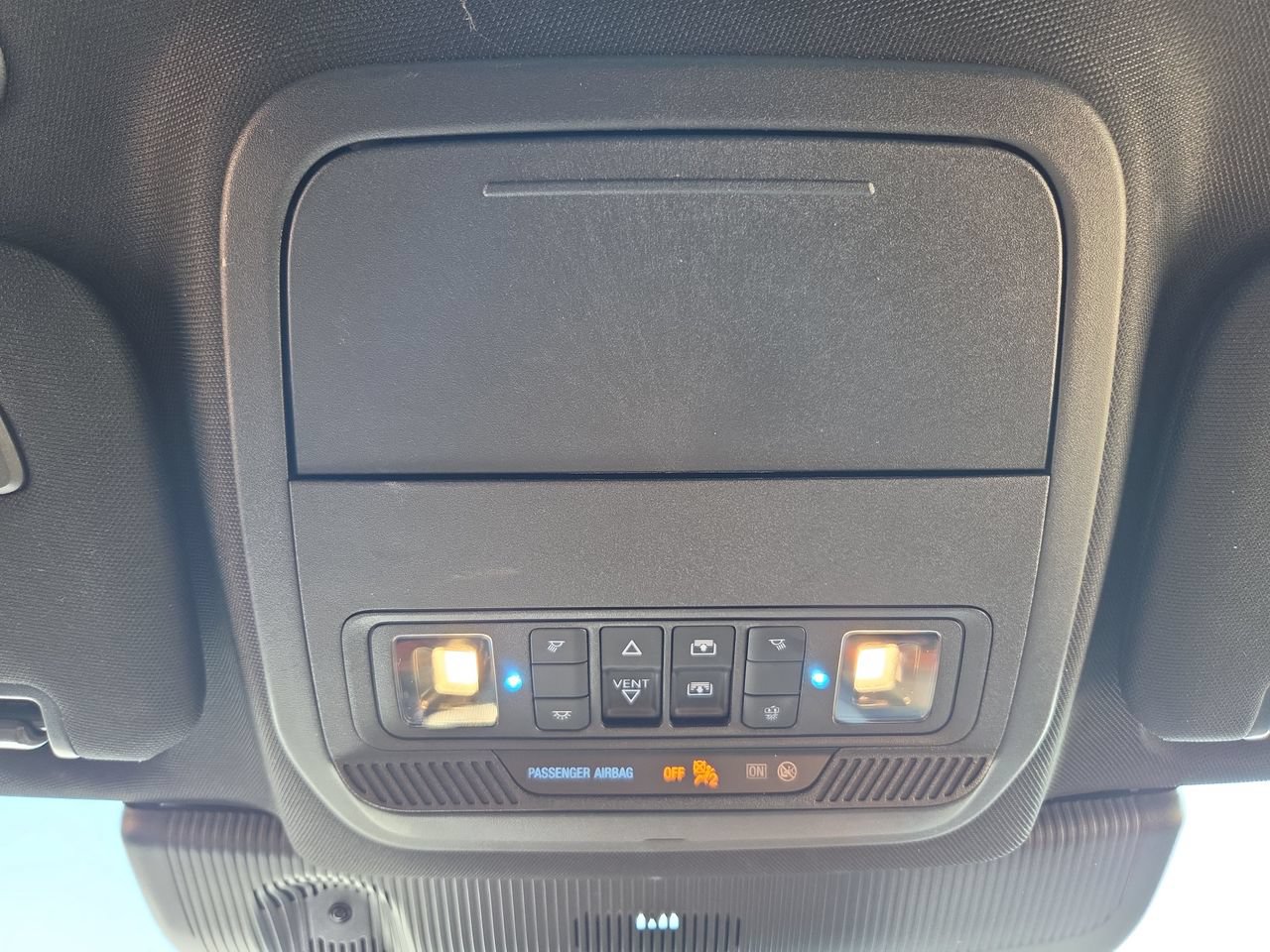 Used 2025 Ford Explorer ST AWD/4WD image 27