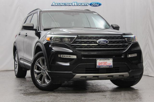 Certified 2023 Ford Explorer XLT w/ Equipment Group 202A AWD/4WD image 1