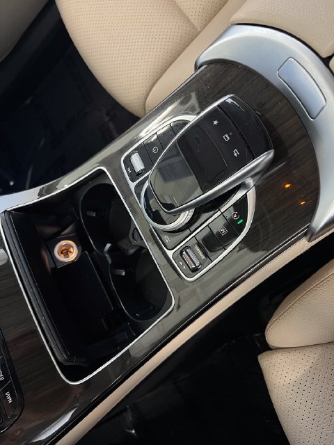 Used 2016 Mercedes-Benz GLC 300 image 21