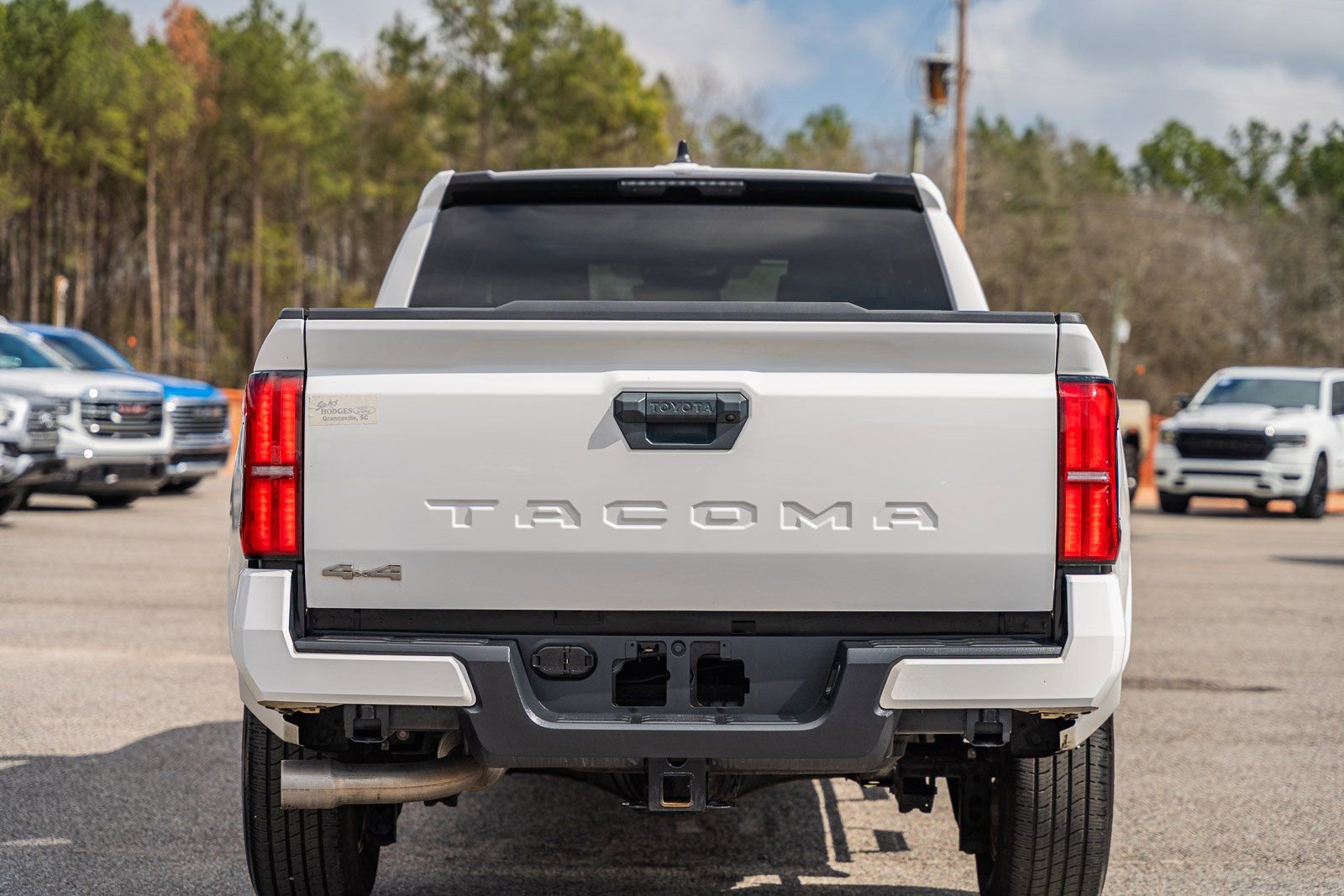 Used 2024 Toyota Tacoma SR5 image 6