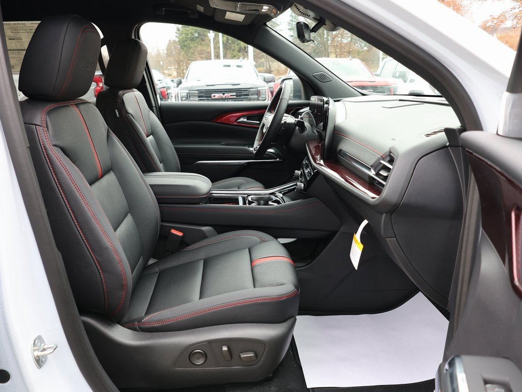 New 2026 Chevrolet Traverse RS image 40