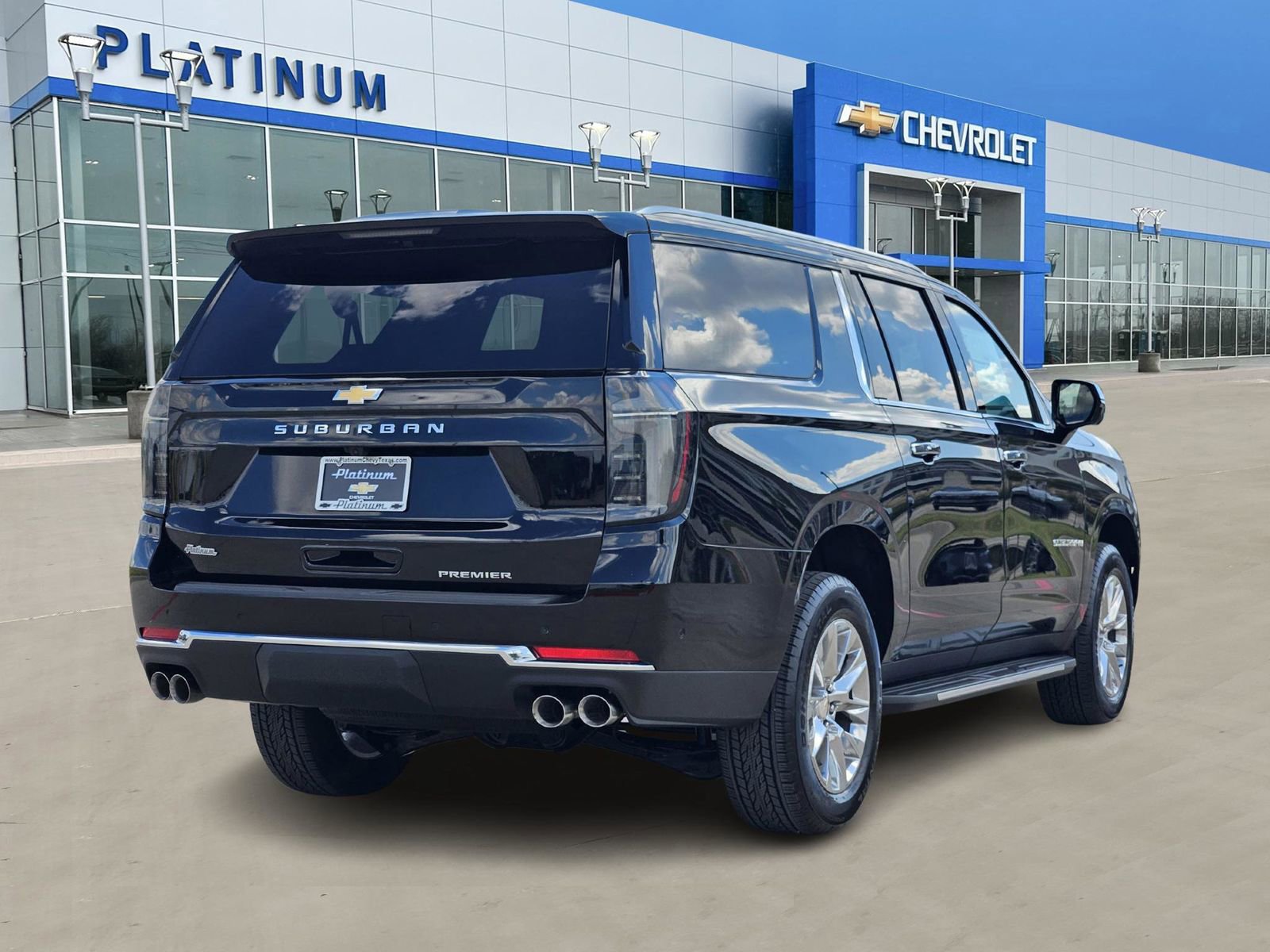 New 2026 Chevrolet Suburban Premier image 5