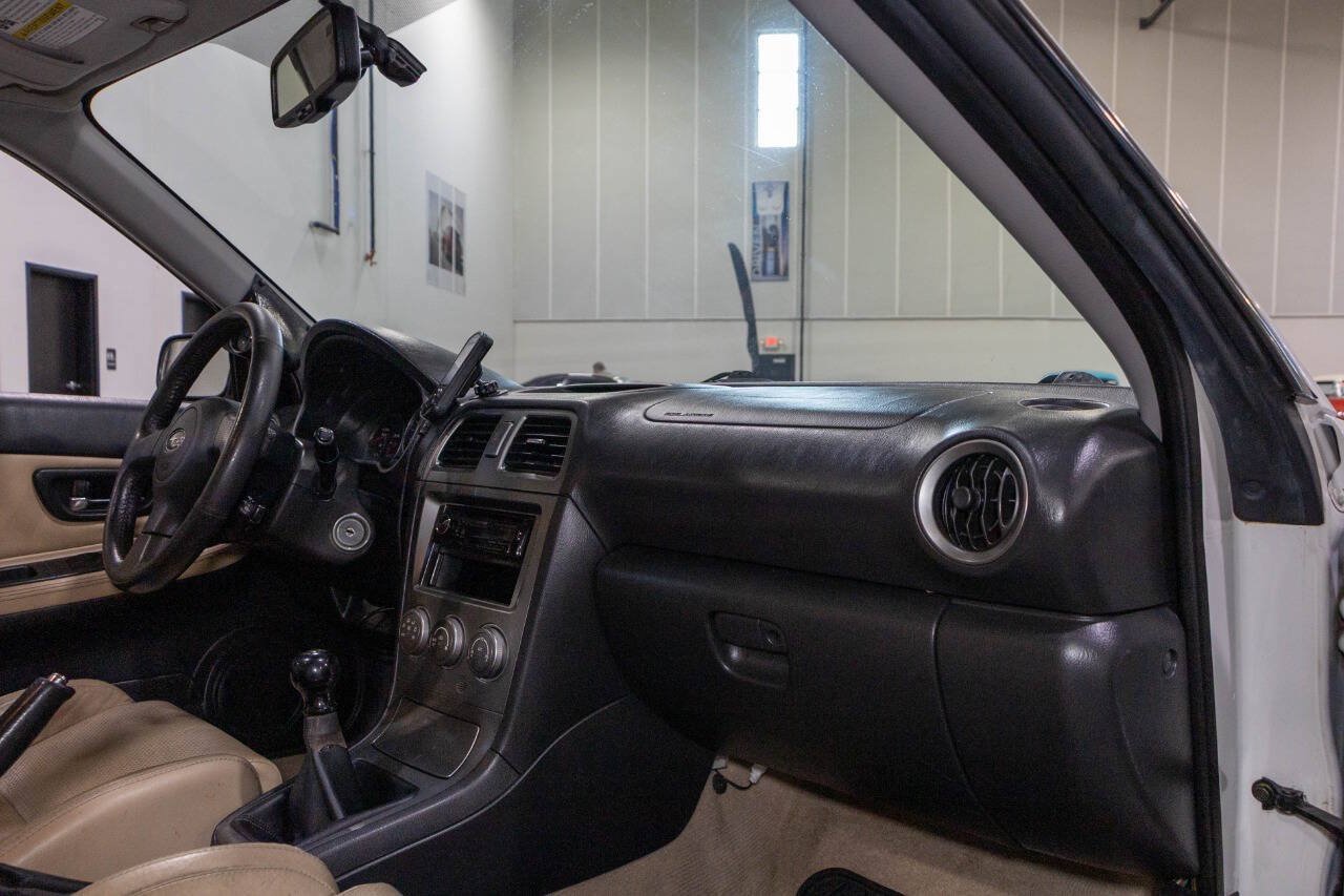 Used 2007 Subaru Impreza WRX Limited AWD/4WD image 36