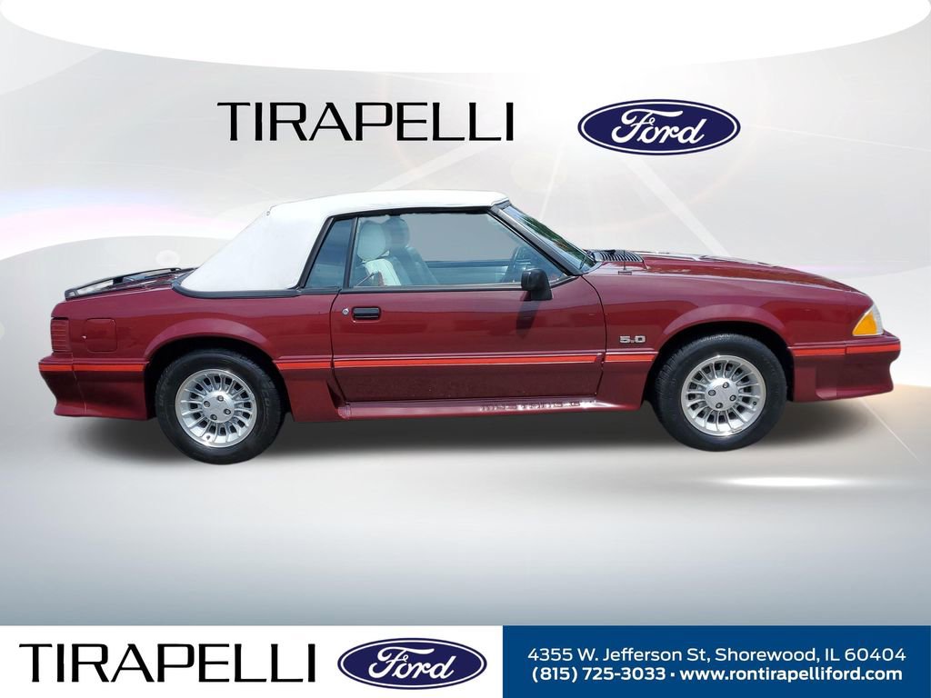 Used 1988 Ford Mustang GT RWD image 7