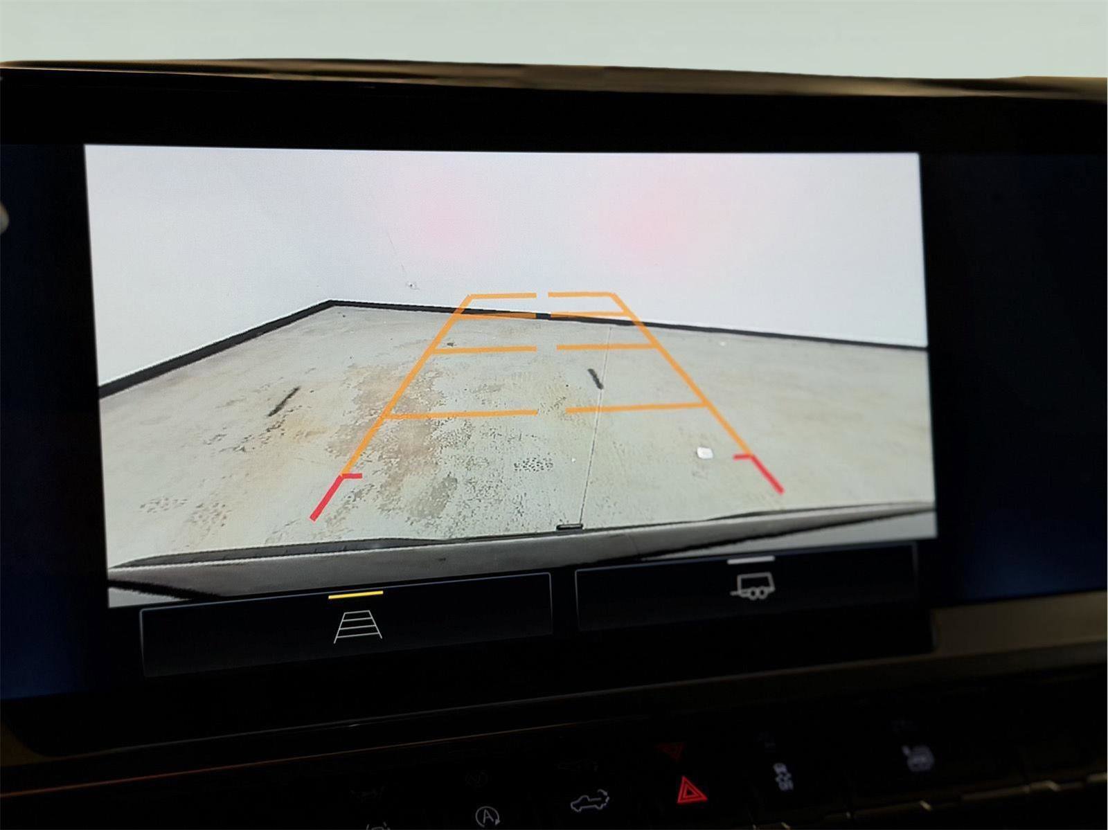 Certified 2026 Chevrolet Silverado 1500 RST w/ RST Select Package AWD/4WD image 36