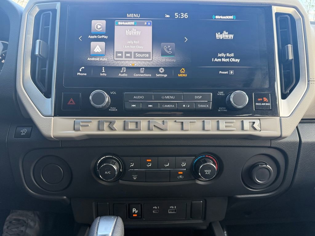 Used 2025 Nissan Frontier SV RWD image 15