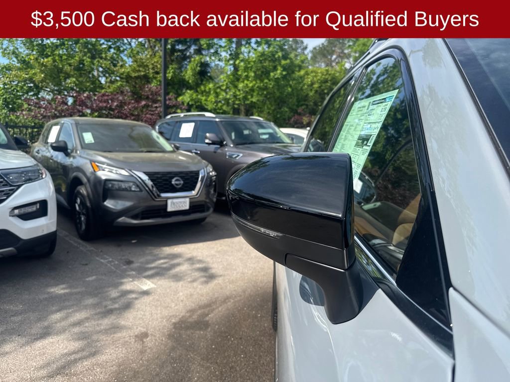 New 2026 Nissan Pathfinder Platinum image 38