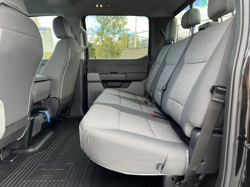 New 2026 Ford F250 4x4 Crew Cab Super Duty image 5