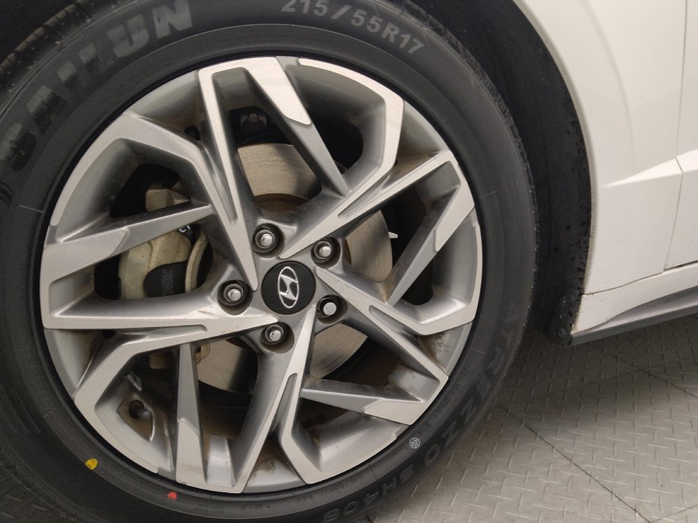 Used 2020 Hyundai Sonata SEL w/ Premium Package image 31