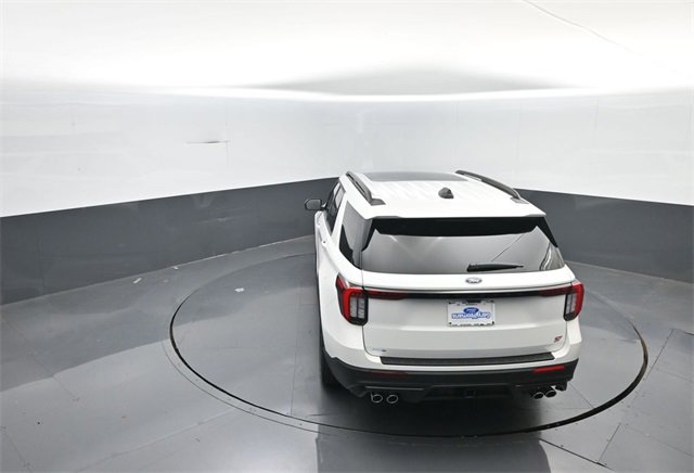 New 2026 Ford Explorer ST w/ Sun And Sound Package image 27