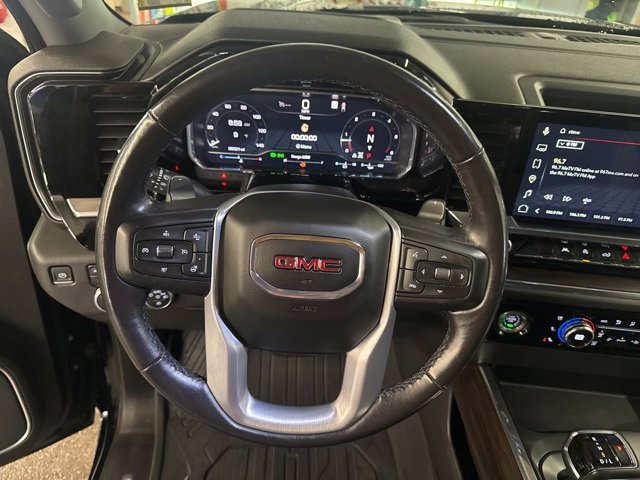 Used 2023 GMC Sierra 1500 SLT image 12