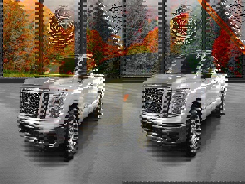 Used 2018 Nissan Titan SV