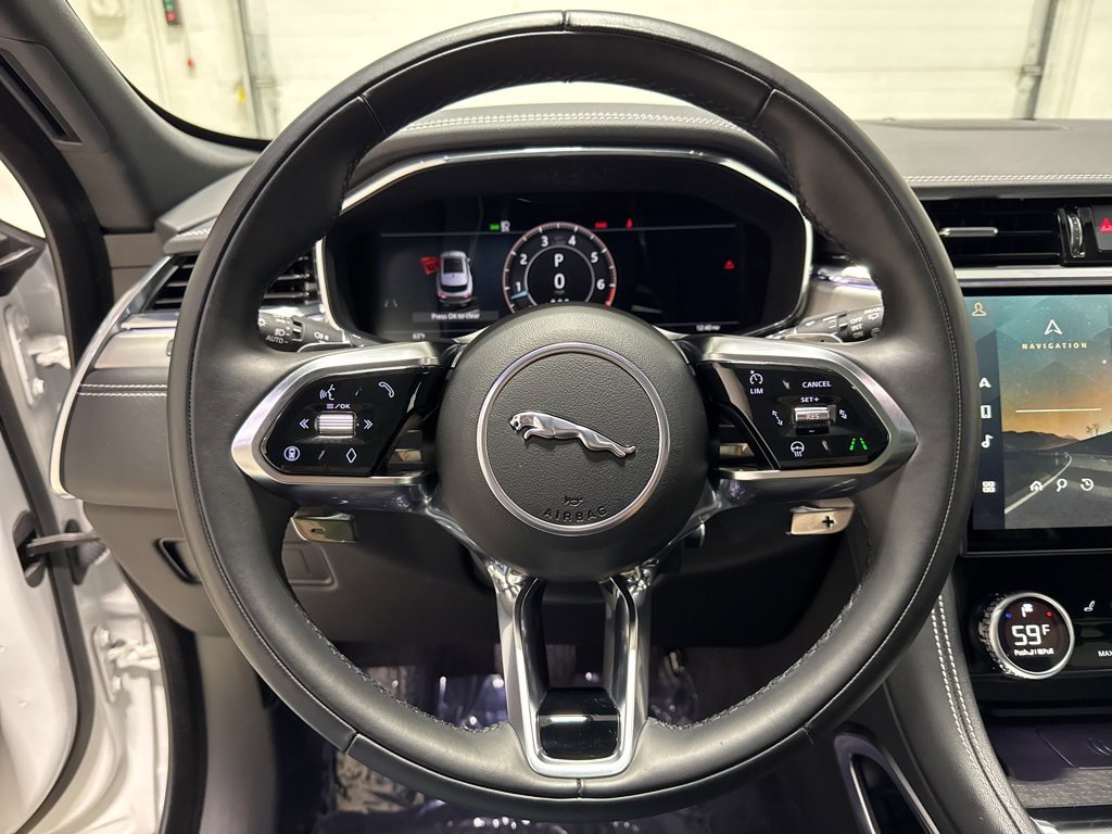 Used 2025 Jaguar F-PACE R-Dynamic S image 19