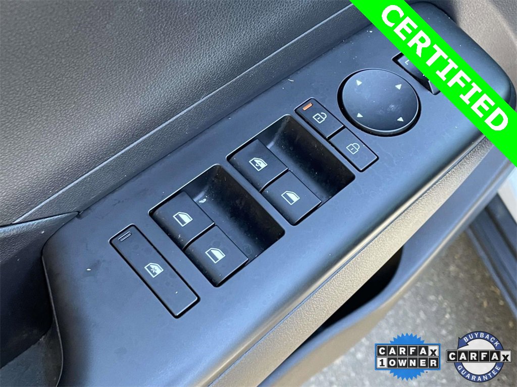 Certified 2025 Hyundai Kona SE image 14