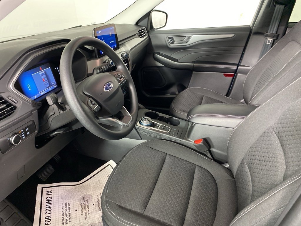 Used 2025 Ford Escape Active image 15