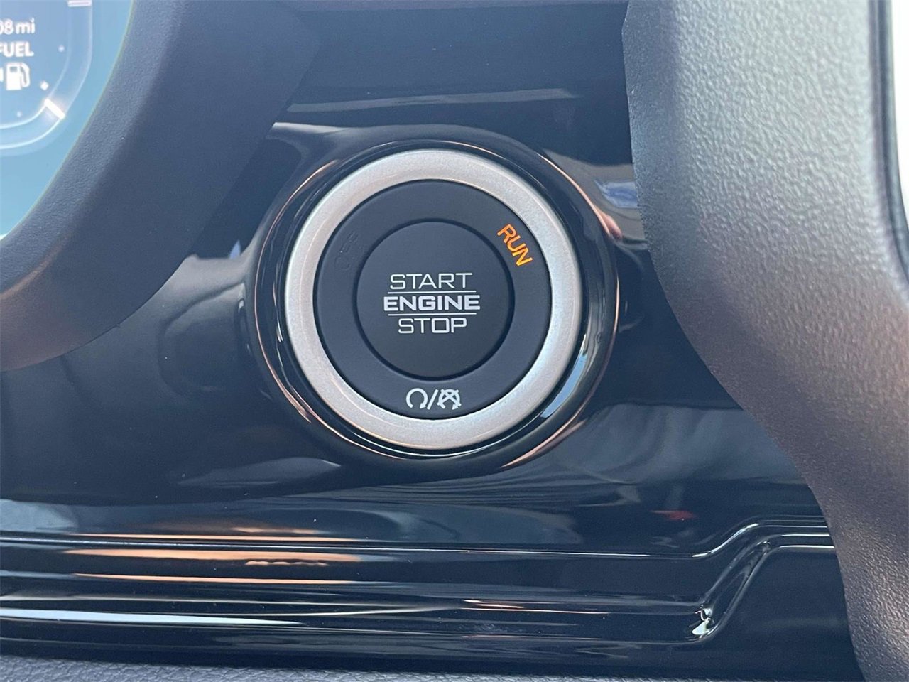 New 2026 RAM 1500 Laramie w/ Night Edition image 16