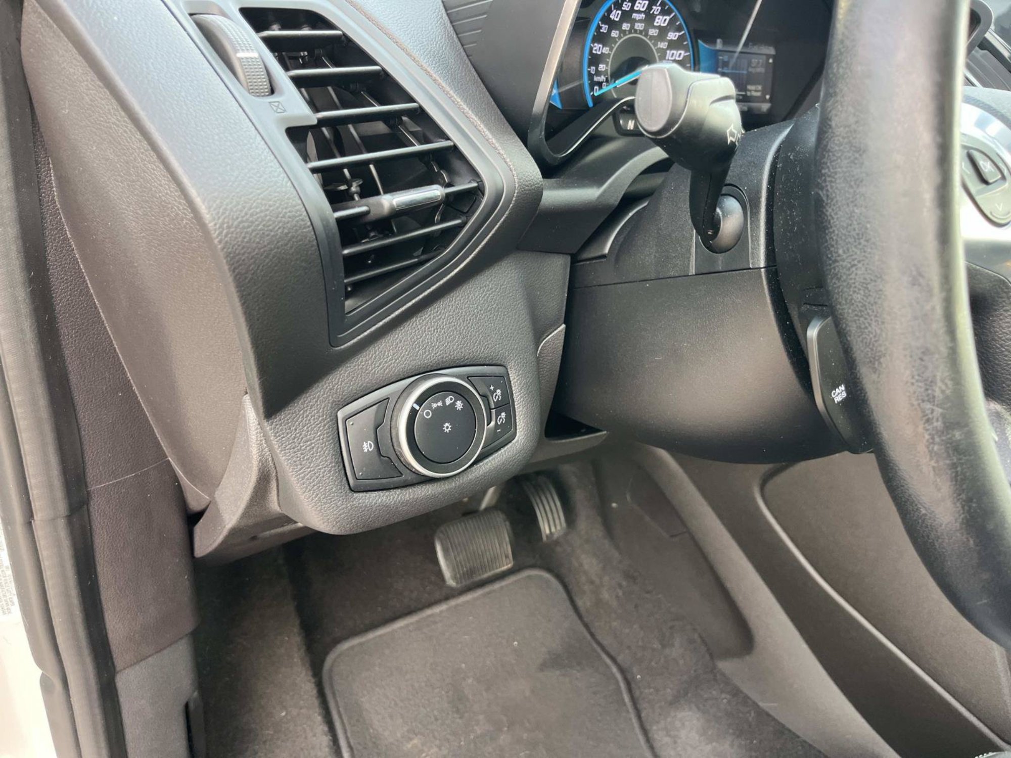 Used 2016 Ford C-MAX SEL w/ Equipment Group 302A FWD image 24
