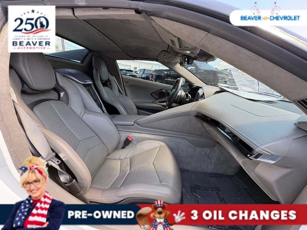 Used 2025 Chevrolet Corvette Stingray Premium Conv w/ Z51 Performance Package RWD image 24
