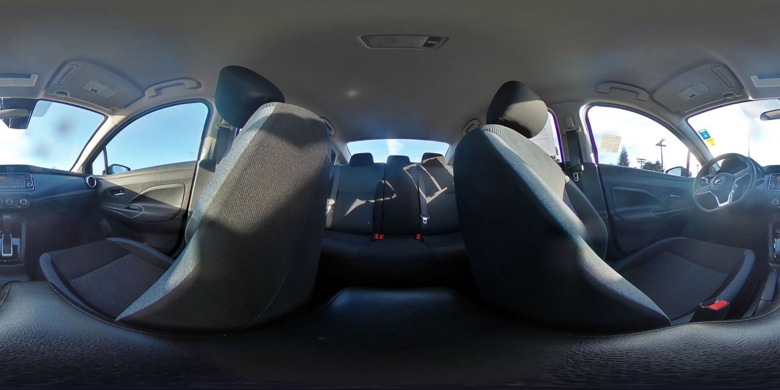Used 2025 Nissan Versa SV image 37