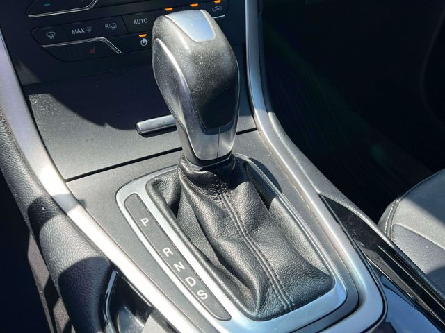 Used 2018 Ford Edge SEL w/ Equipment Group 201A AWD/4WD image 33