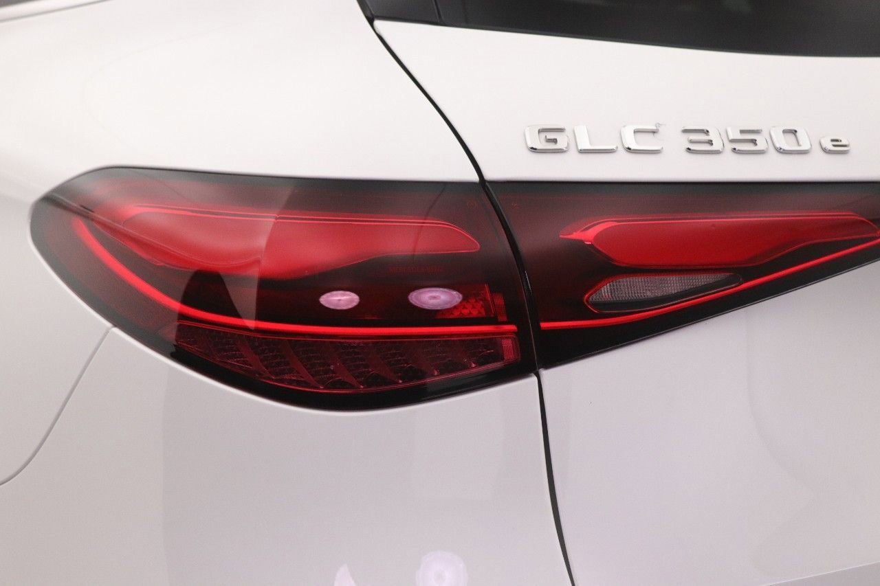 Certified 2025 Mercedes-Benz GLC 350e 4MATIC image 21
