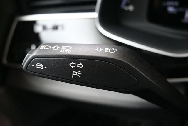 New 2026 Audi SQ8 Premium Plus AWD/4WD image 29