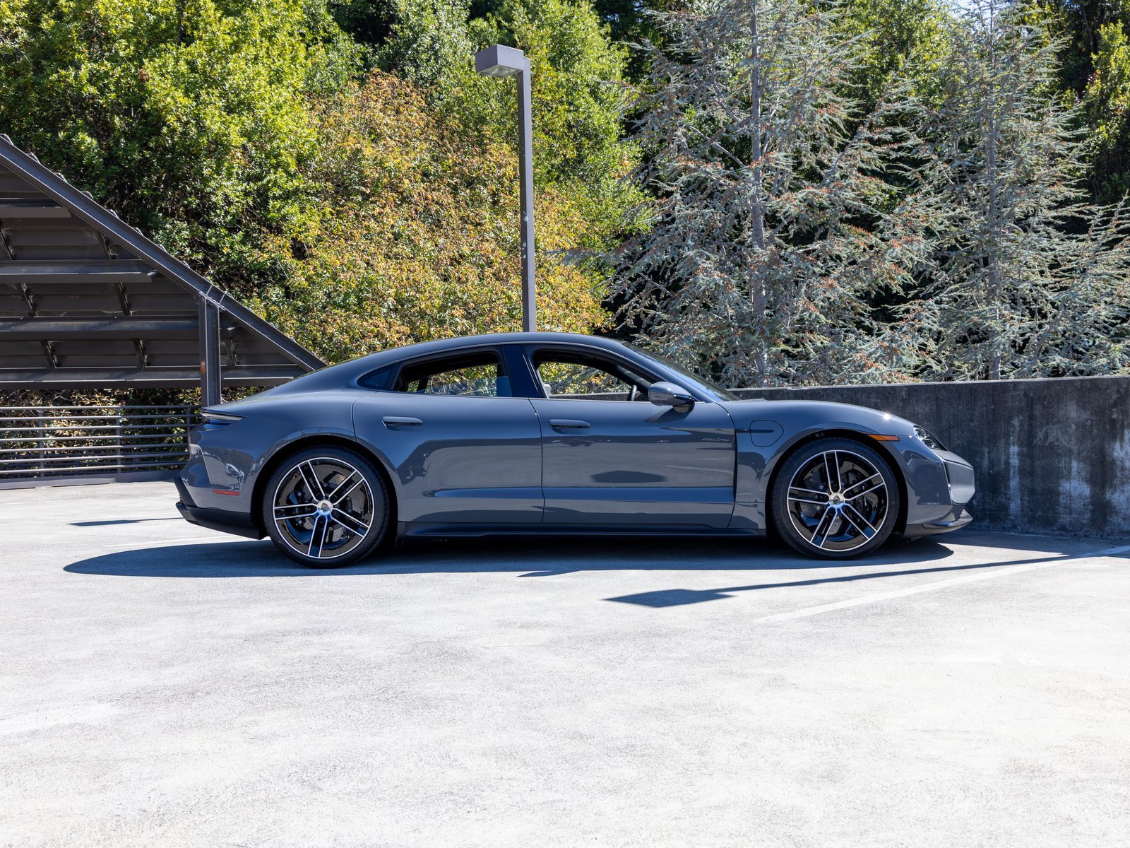 New 2025 Porsche Taycan Turbo S image 11