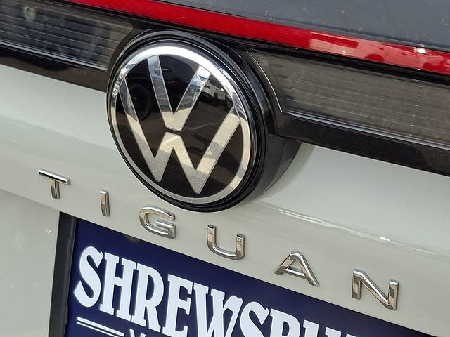 New 2026 Volkswagen Tiguan SEL R-Line image 12